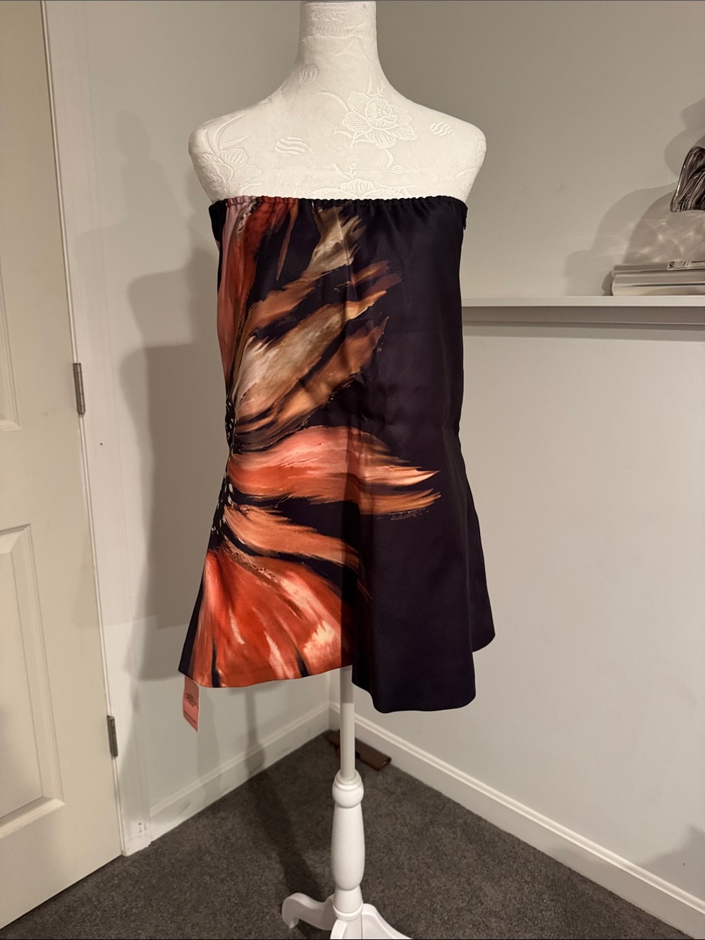 PrettyLittleThing Black & Rust Strapless Mini Dress